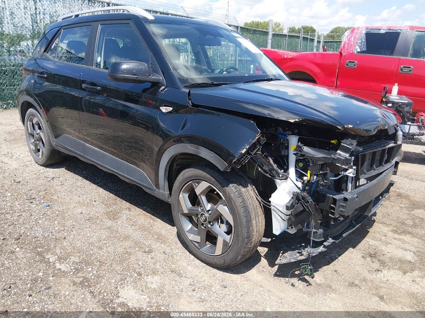 2025 Hyundai Venue VIN KMHRC8A35SU378313 IAAI salvage auction — FRONT END, Clear (Tennessee), sold $5,800 on 2026-07-15 (photo 1)