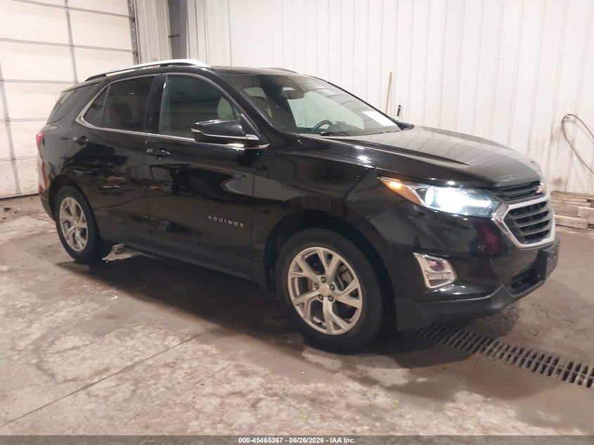 2018 Chevrolet Equinox VIN 2GNAXTEX1J6266912 IAAI salvage auction — HAIL, Regular (South Dakota), sold $4,550 on 2026-08-01 (photo 1)