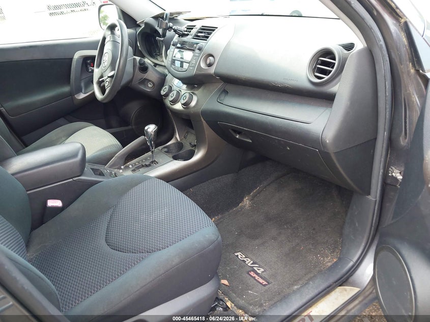 2010 Toyota Rav 4 VIN JTMRK4DV2A5096992 IAAI salvage auction — UNDERCARRIAGE, Clear (Virginia), sold $2,050 on 2026-07-17 (photo 5)