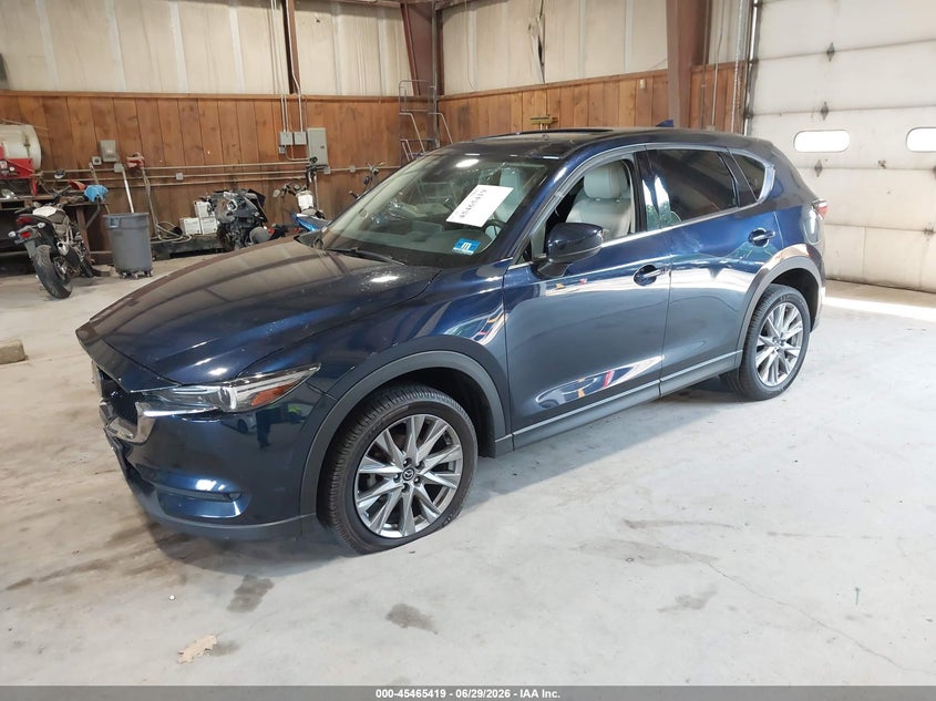2021 Mazda Cx-5 VIN JM3KFBDM9M0307986 IAAI salvage auction — RIGHT FRONT, Salvage (Arizona), sold $5,400 on 2026-07-29 (photo 2)