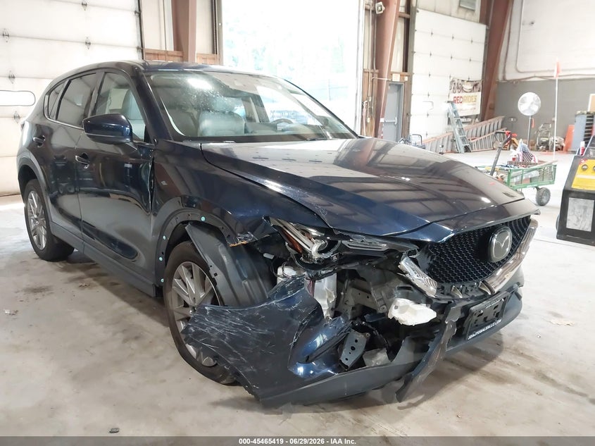 2021 Mazda Cx-5 VIN JM3KFBDM9M0307986 IAAI salvage auction — RIGHT FRONT, Salvage (Arizona), sold $5,400 on 2026-07-29 (photo 6)