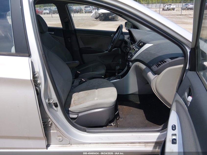 2013 Hyundai Accent VIN KMHCT4AE7DU459557 IAAI salvage auction — NORMAL WEAR, Clear (Tennessee), sold $600 on 2026-07-08 (photo 5)