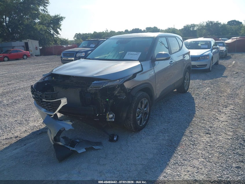 2026 Kia Seltos VIN KNDEP2AA7T7880453 IAAI salvage auction — FRONT END, Clear (Florida), sold $8,100 on 2026-07-08 (photo 2)