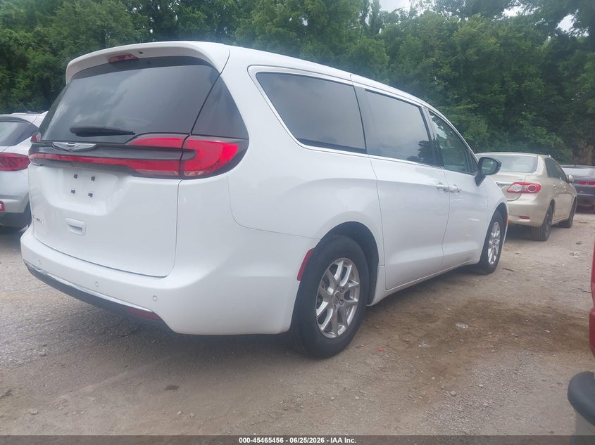 2024 Chrysler Pacifica VIN 2C4RC1BG5RR144421 IAAI salvage auction — FRONT END, Clear (Minnesota), sold $14,700 on 2026-07-29 (photo 4)