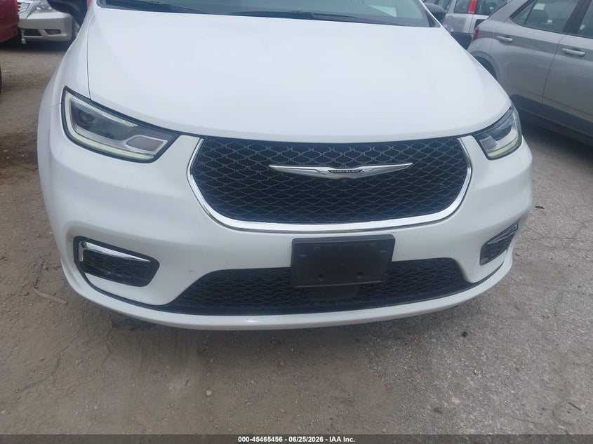 2024 Chrysler Pacifica VIN 2C4RC1BG5RR144421 IAAI salvage auction — FRONT END, Clear (Minnesota), sold $14,700 on 2026-07-29 (photo 6)