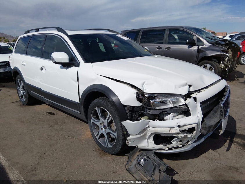 2014 Volvo Xc70 VIN YV4902BZ4E1175896 IAAI salvage auction — RIGHT FRONT, Salvage (Arizona), sold $25 on 2026-07-28 (photo 1)