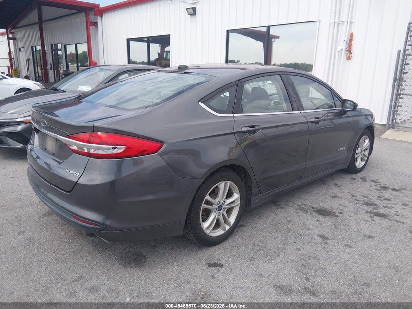 2018 Ford Fusion VIN 3FA6P0UU5JR254541 IAAI salvage auction — NORMAL WEAR, Sf97 (Washington), sold $9,650 on 2026-09-03 (photo 4)