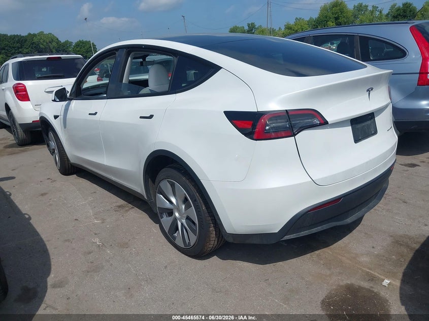 2023 Tesla Model y VIN 7SAYGDEE6PA114929 IAAI salvage auction — FRONT END, Salvage (Pennsylvania), sold $8,600 on 2026-07-09 (photo 3)