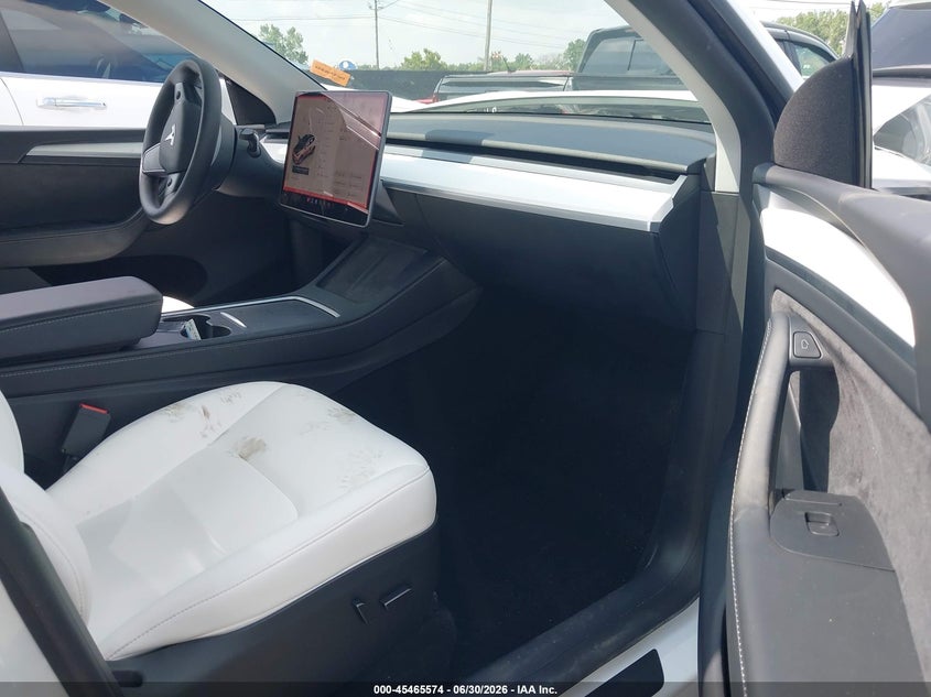 2023 Tesla Model y VIN 7SAYGDEE6PA114929 IAAI salvage auction — FRONT END, Salvage (Pennsylvania), sold $8,600 on 2026-07-09 (photo 5)