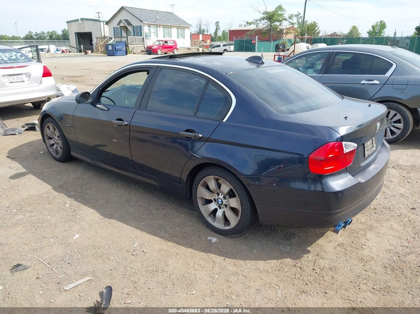 2006 BMW 3er VIN WBAVD33576KV63110 IAAI salvage auction — SIDE, Clear (Virginia), sold $325 on 2026-07-30 (photo 3)