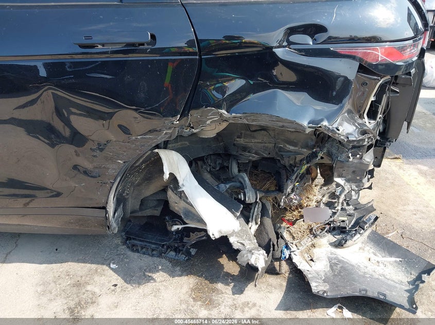 2023 Land rover Range rover evoque VIN SALZP2FX3PH222149 IAAI salvage auction — REAR END, Salvage Title, sold $8,200 on 2026-09-03 (photo 6)