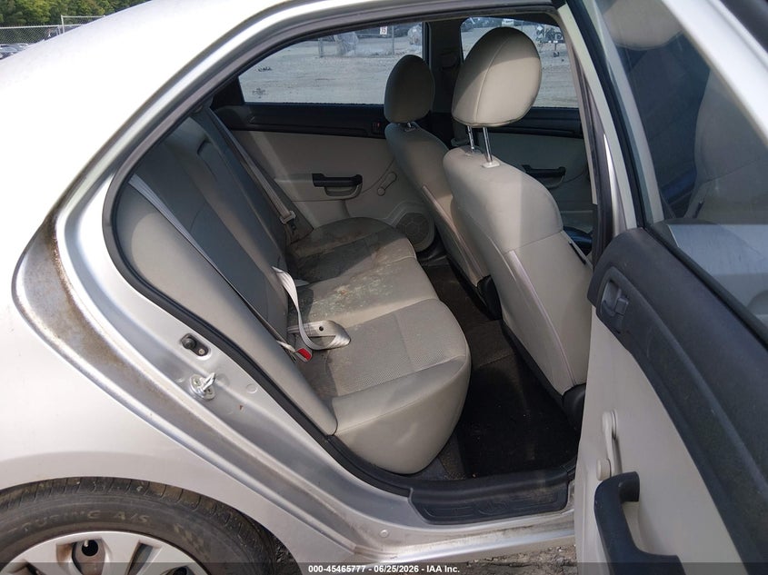 2013 Kia Forte VIN KNAFT4A25D5725754 IAAI salvage auction — NORMAL WEAR, Clear (Georgia), sold $575 on 2026-07-31 (photo 8)