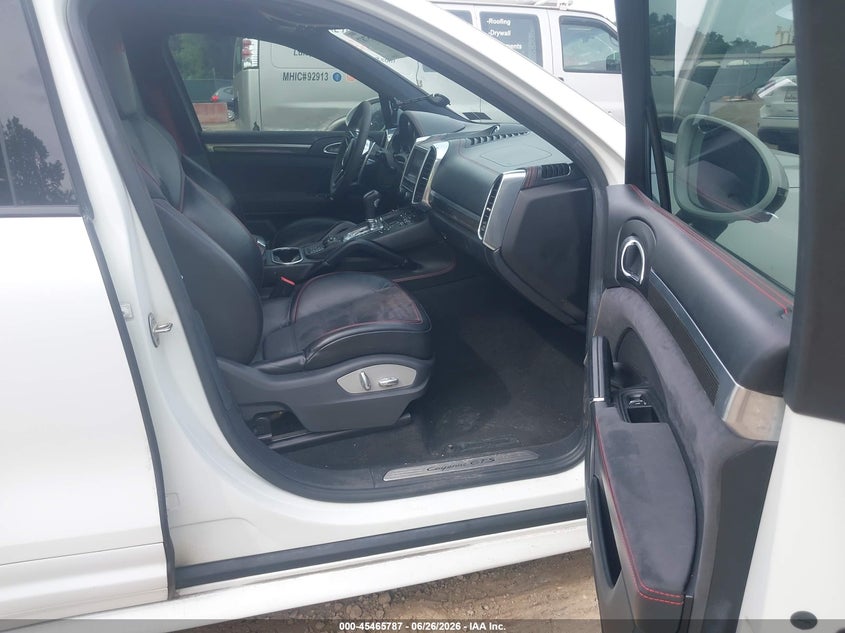 2016 Porsche Cayenne VIN WP1AD2A24GLA72976 IAAI salvage auction — NORMAL WEAR, Clear (Pennsylvania), sold $6,400 on 2026-07-23 (photo 5)