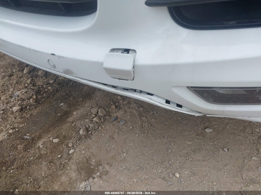 2016 Porsche Cayenne VIN WP1AD2A24GLA72976 IAAI salvage auction — NORMAL WEAR, Clear (Pennsylvania), sold $6,400 on 2026-07-23 (photo 6)