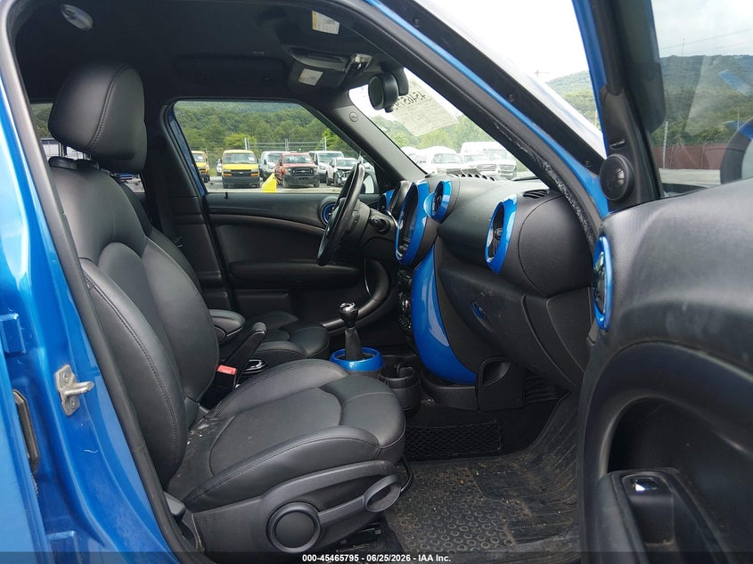 2014 Mini Countryman VIN WMWZC5C55EWM17540 IAAI salvage auction — FRONT END, Salvage (Pennsylvania), sold $1,150 on 2026-07-08 (photo 5)