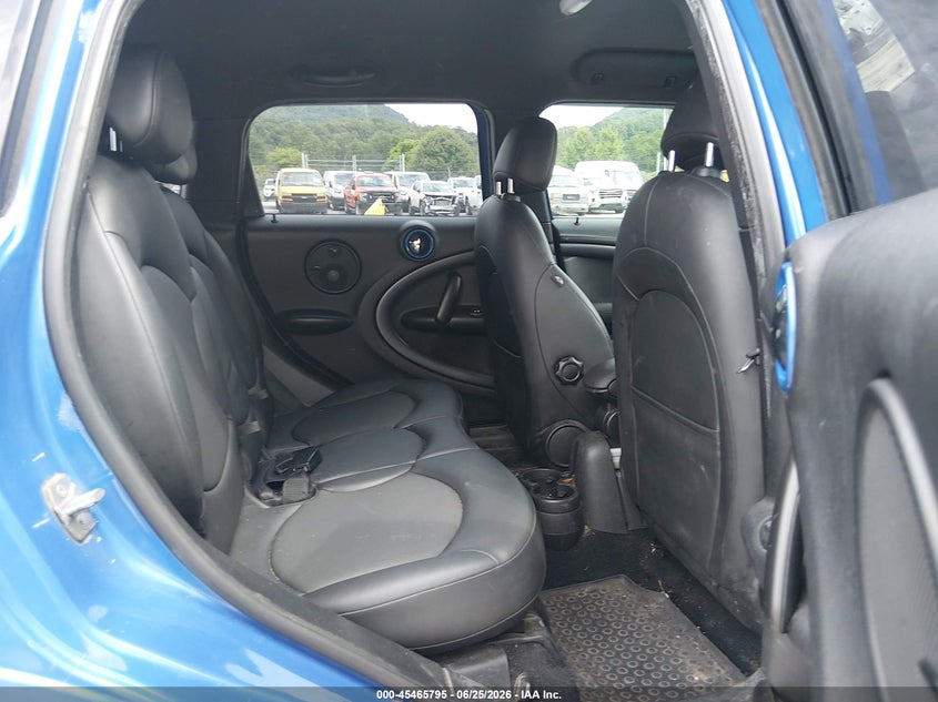 2014 Mini Countryman VIN WMWZC5C55EWM17540 IAAI salvage auction — FRONT END, Salvage (Pennsylvania), sold $1,150 on 2026-07-08 (photo 8)