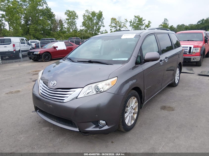 2011 Toyota Sienna VIN 5TDDK3DC5BS011318 IAAI salvage auction — SIDE, Salvage (Ohio), sold $3,350 on 2026-07-09 (photo 2)