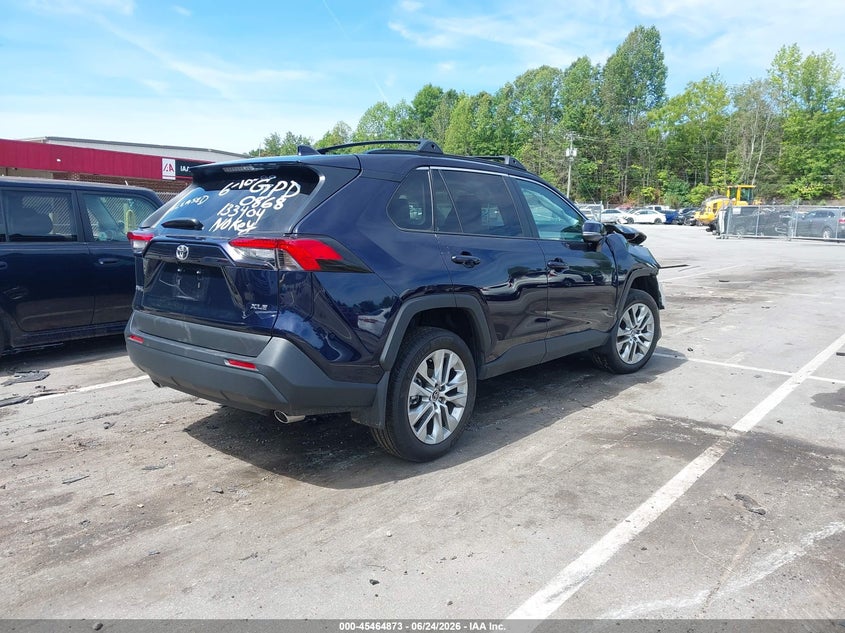 2025 Toyota Rav 4 VIN 2T3C1RFV1SW380868 IAAI salvage auction — FRONT END, Salvage Title, sold $8,300 on 2026-08-01 (photo 4)