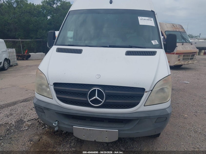 2011 Mercedes-benz Sprinter VIN WDZPE7CC0B5544552 IAAI salvage auction — ALL OVER, Original (Texas), sold $1,200 on 2026-07-13 (photo 6)