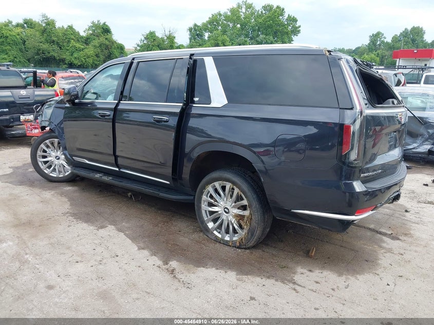 2024 Cadillac Escalade VIN 1GYS4KKL2RR148136 IAAI salvage auction — ROLLOVER, Salvage (West Virginia), sold $10,100 on 2026-08-20 (photo 3)