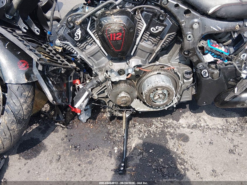2026 Indian motorcycle co. Challenger VIN 56KLCESS0T3442452 IAAI salvage auction — ALL OVER, Wait Title, sold $100 on 2026-09-29 (photo 8)