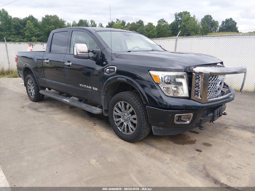 2017 Nissan TITAN VIN 1N6BA1F44HN561268 — IAAI salvage auction photo