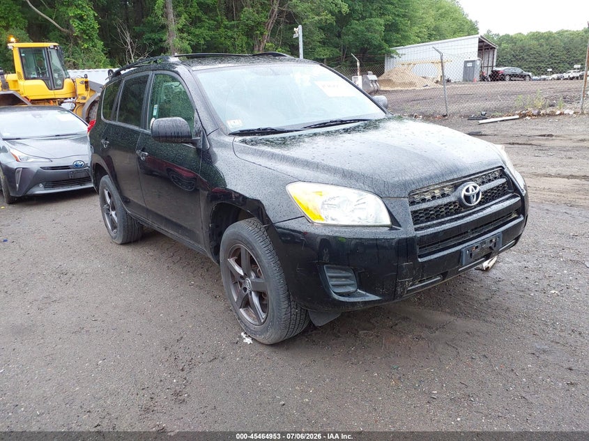 2009 Toyota Rav4 VIN JTMBF33V59D008181 IAAI salvage auction — NORMAL WEAR, Clear (Massachusetts), sold $2,500 on 2026-07-21 (photo 1)