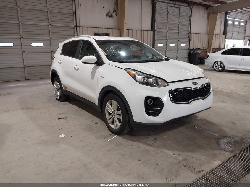 2017 Kia Sportage VIN KNDPMCAC6H7035545 IAAI salvage auction — SIDE, Salvage Title, sold $1,125 on 2026-07-30 (photo 1)