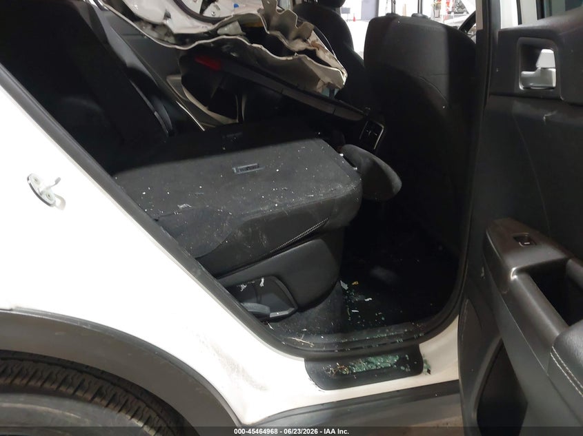 2017 Kia Sportage VIN KNDPMCAC6H7035545 IAAI salvage auction — SIDE, Salvage Title, sold $1,125 on 2026-07-30 (photo 8)