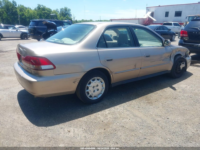 2001 Honda Accord VIN JHMCG66571C002681 IAAI salvage auction — RIGHT SIDE, Salvage - Greater Than 75% (Maryland), sold $325 on 2026-07-15 (photo 4)