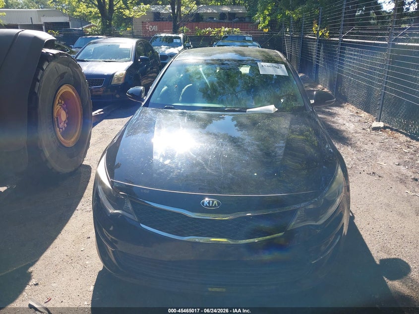 2017 Kia Optima VIN 5XXGT4L35HG161117 IAAI salvage auction — NORMAL WEAR, Clear (Virginia), sold $1,475 on 2026-07-23 (photo 6)