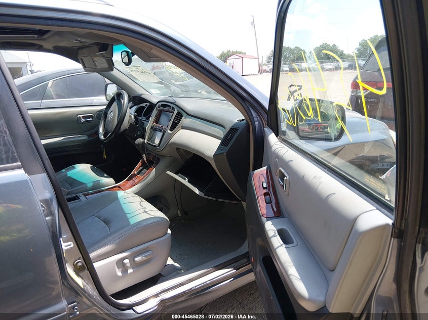 2006 Toyota Highlander hybrid VIN JTEEW21A160006000 IAAI salvage auction — RIGHT SIDE, Clear (Indiana), sold $25 on 2026-07-29 (photo 5)