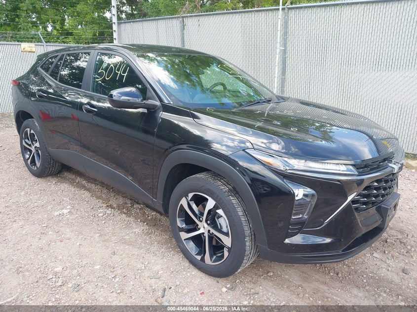 2024 Chevrolet Trax VIN KL77LGE25RC189312 IAAI salvage auction — HAIL, Clear Claim Paid (Wisconsin), sold $8,950 on 2026-07-08 (photo 1)