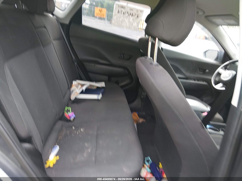 2024 Hyundai Kona VIN KM8HCCAB5RU102911 IAAI salvage auction — LEFT & RIGHT, Salvage Title, sold $7,150 on 2026-08-18 (photo 8)