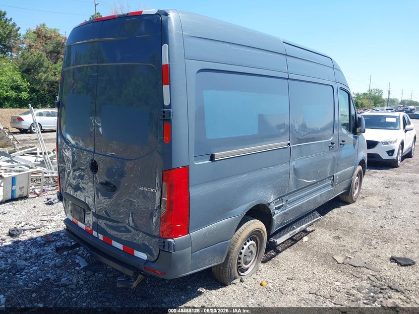2019 Mercedes-benz Sprinter VIN WD4PF0CD4KP054283 IAAI salvage auction — LEFT & RIGHT, Original (Kentucky), sold $5,000 on 2026-07-08 (photo 4)