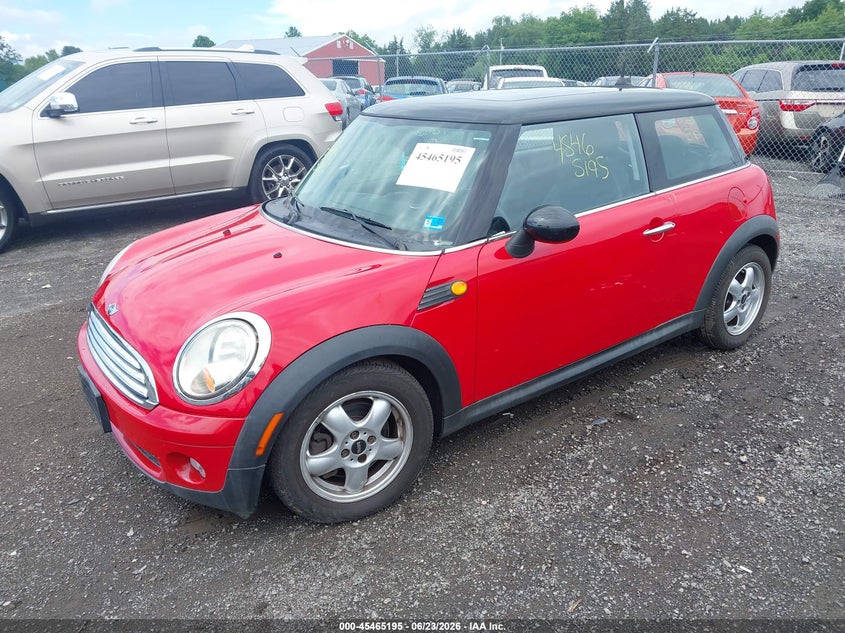 2008 Mini Hardtop VIN WMWMF33598TT66068 IAAI salvage auction — NORMAL WEAR, Clear (Virginia), sold $275 on 2026-07-21 (photo 2)
