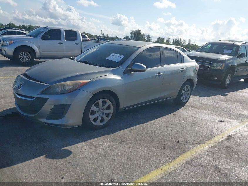 2010 Mazda 3 VIN JM1BL1SF8A1215905 IAAI salvage auction — RIGHT FRONT, Rebuildable (Florida), sold $375 on 2026-07-23 (photo 2)