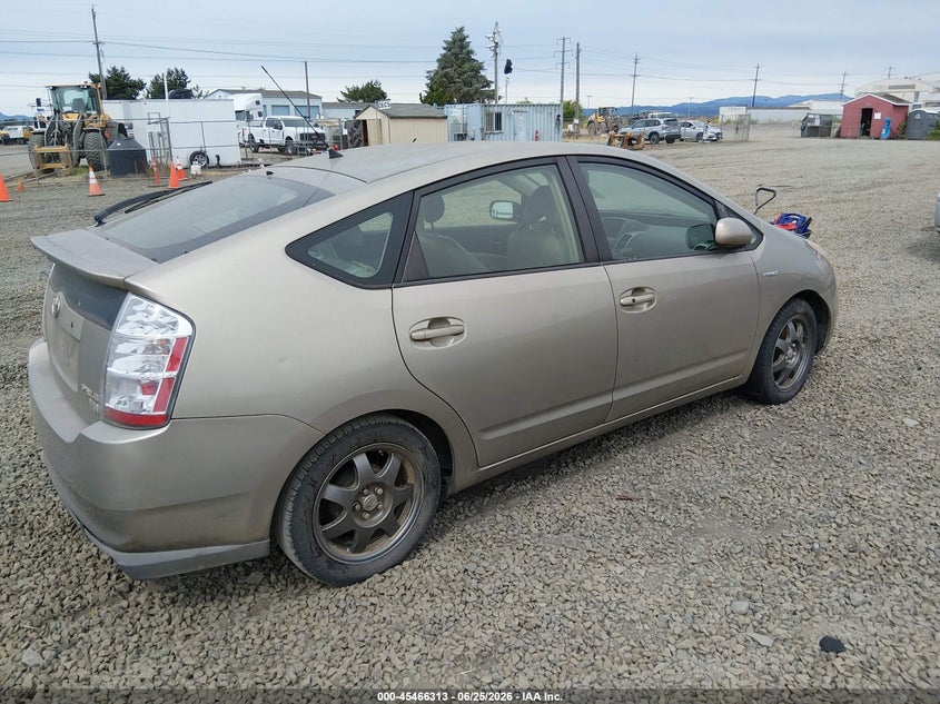 2007 Toyota Prius VIN JTDKB20U277613871 IAAI salvage auction — NORMAL WEAR, Clear - Public Restricted (Oregon), sold $700 on 2026-07-06 (photo 4)