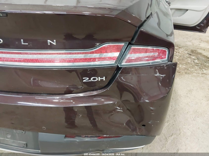 2019 Lincoln VIN 3LN6L5LU8KR614743 IAAI salvage auction — REAR END, Salvage (Pennsylvania), sold $6,200 on 2026-07-12 (photo 6)