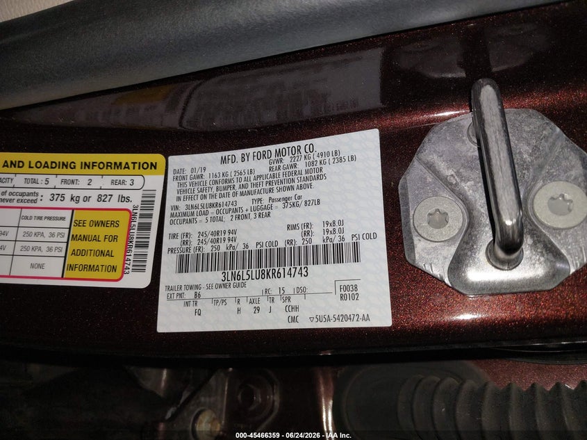 2019 Lincoln VIN 3LN6L5LU8KR614743 IAAI salvage auction — REAR END, Salvage (Pennsylvania), sold $6,200 on 2026-07-12 (photo 9)