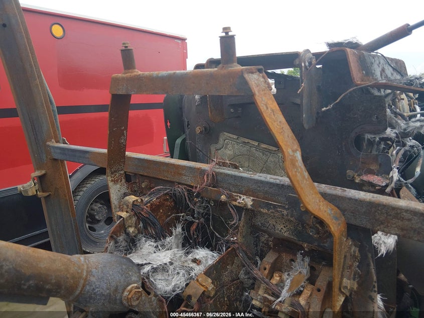 2013 John deere 5100e VIN 1LV5100EHDY140864 IAAI salvage auction — BURN, Bill Of Sale (Pennsylvania), sold $2,100 on 2026-07-15 (photo 7)