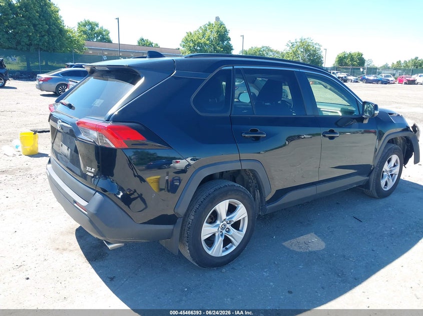 2019 Toyota Rav 4 VIN JTMP1RFV4KD033775 IAAI salvage auction — RIGHT FRONT, Salvage (Pennsylvania), sold $9,000 on 2026-07-08 (photo 4)