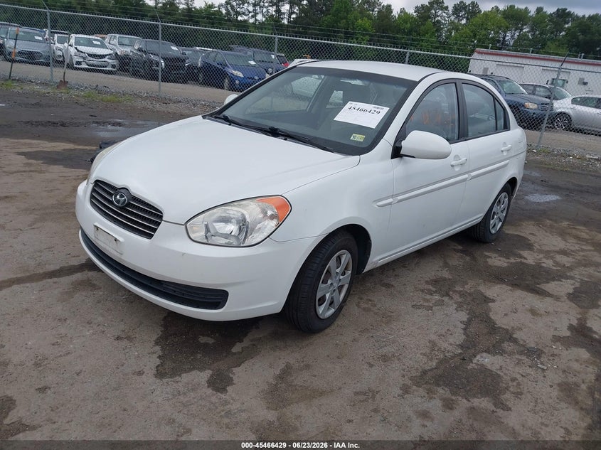 2009 Hyundai Accent VIN KMHCN46C49U355777 IAAI salvage auction — NORMAL WEAR, Clear (Virginia), sold $550 on 2026-07-10 (photo 2)