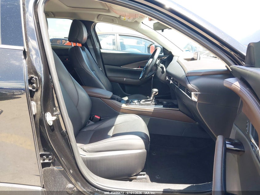 2023 Mazda Cx-30 VIN 3MVDMBDM8PM523819 IAAI salvage auction — WATER/FLOOD, Wait Title, sold $6,500 on 2026-09-02 (photo 5)