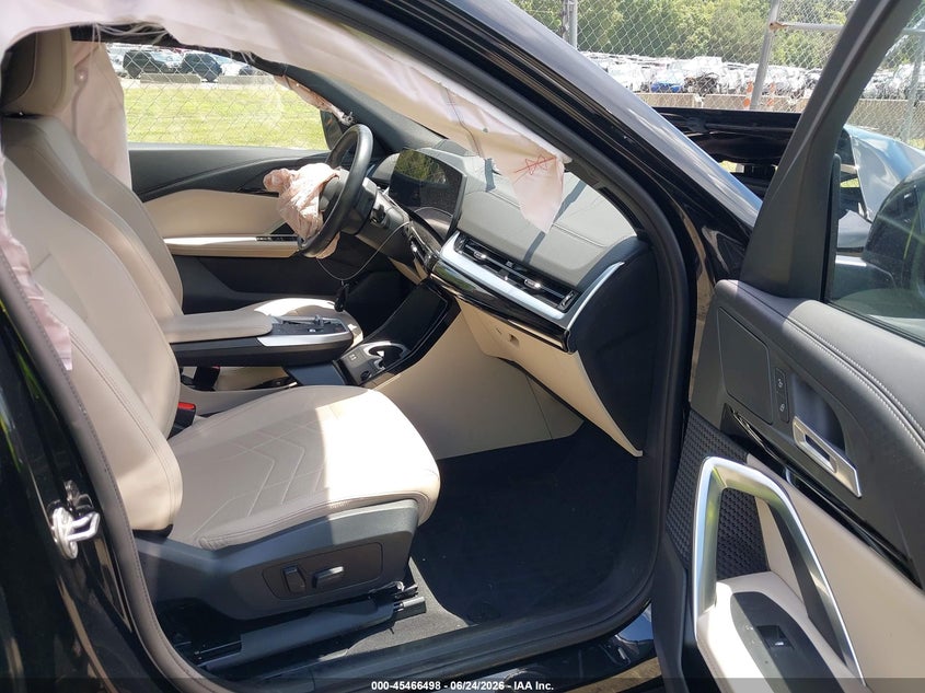 2025 BMW X2 VIN WBX63GM05S5128425 IAAI salvage auction — FRONT END, Salvage Title, sold $8,950 on 2026-08-27 (photo 5)