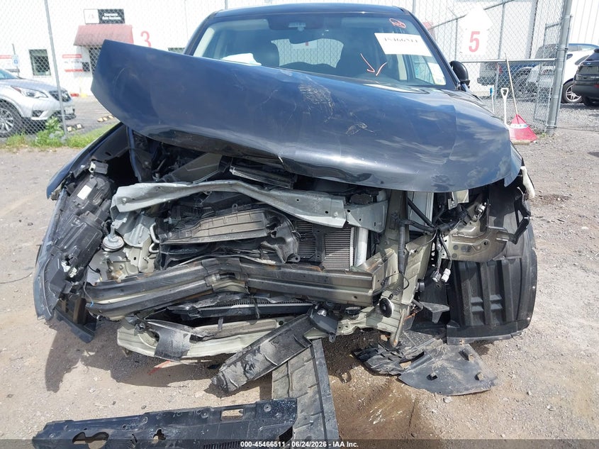 2020 Mitsubishi Outlander VIN JA4AZ3A35LZ045031 IAAI salvage auction — FRONT END, Salvage Title, sold $1,150 on 2026-07-28 (photo 6)
