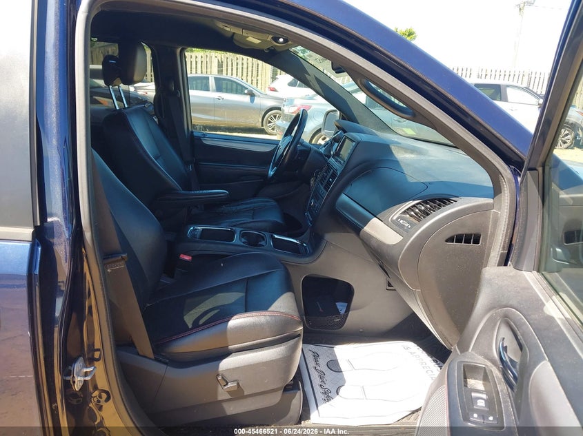 2015 Dodge Caravan VIN 2C4RDGEGXFR512275 IAAI salvage auction — NORMAL WEAR, Clear (Virginia), sold $525 on 2026-07-22 (photo 5)