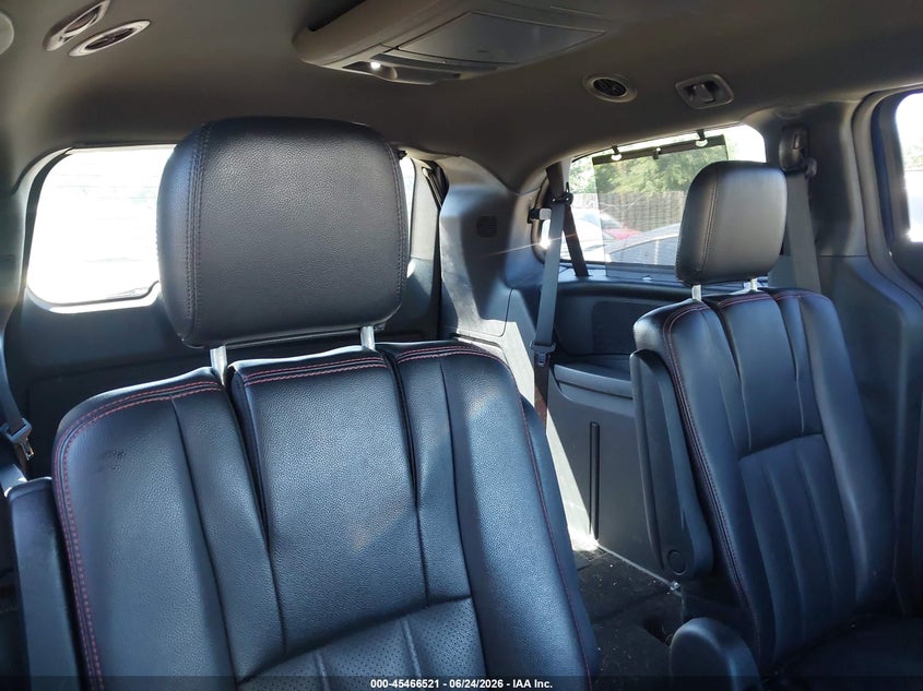 2015 Dodge Caravan VIN 2C4RDGEGXFR512275 IAAI salvage auction — NORMAL WEAR, Clear (Virginia), sold $525 on 2026-07-22 (photo 8)