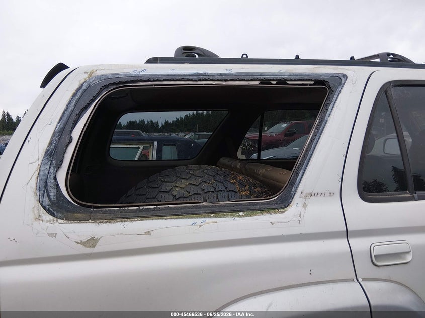 1998 Toyota 4runner VIN JT3GN87R2W0080322 IAAI salvage auction — NORMAL WEAR, Clear (Washington), sold $1,175 on 2026-07-29 (photo 6)