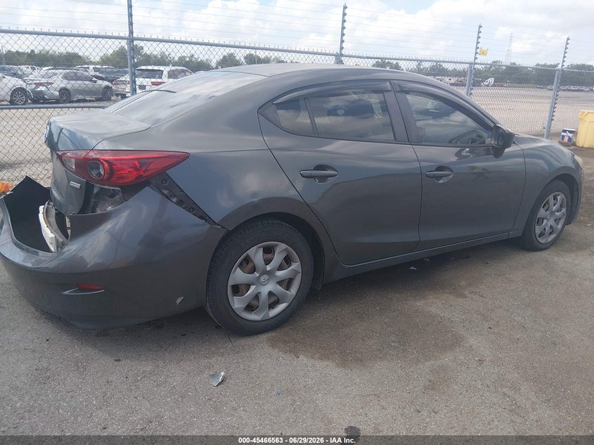 2014 Mazda 3 VIN JM1BM1T79E1136804 IAAI salvage auction — WATER/FLOOD, Salvage (Louisiana), sold $250 on 2026-08-31 (photo 4)